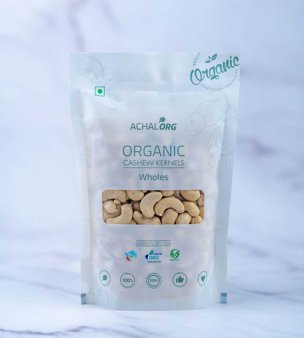 Organic Cashew Nuts M